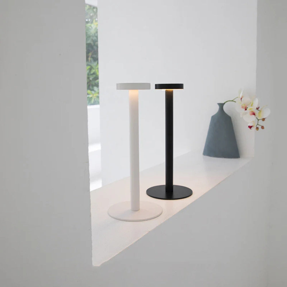 Zephyr Aluminum LED Table Lamp — product detail view