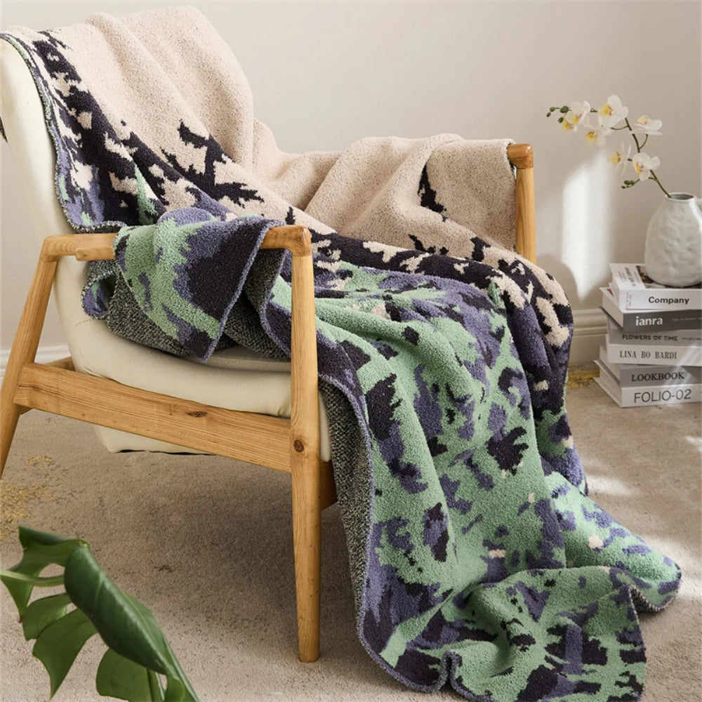 Emeraude Forest Soft Knitted Throw Blanket — product detail view
