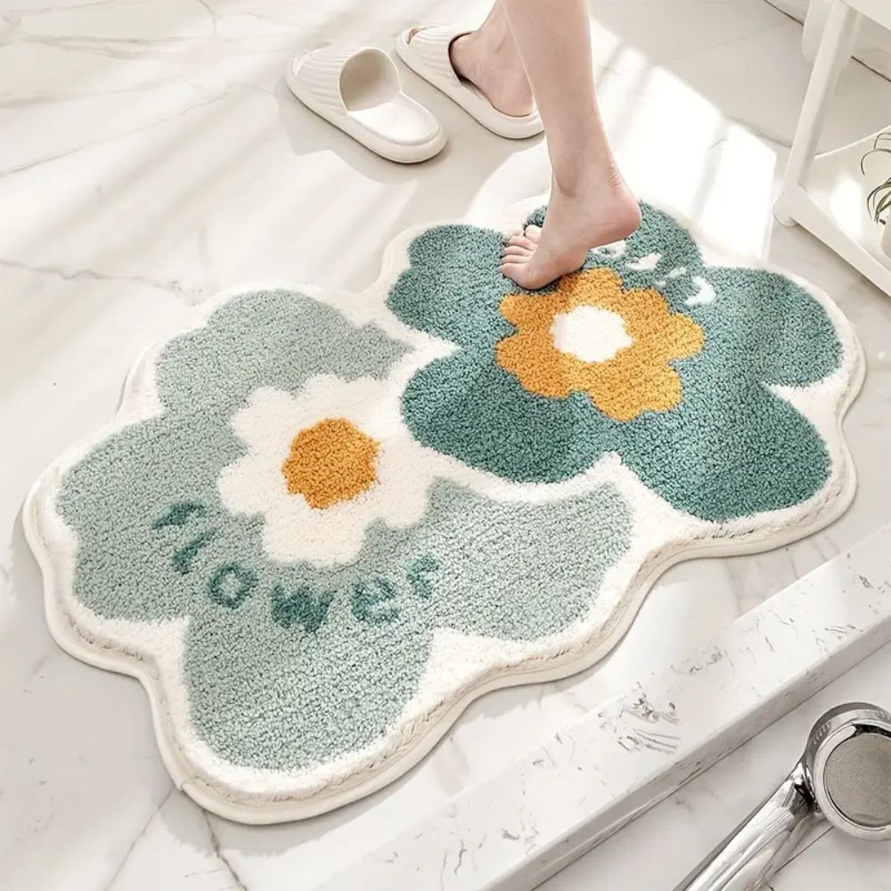 Floral Tufted Absorbent Bath Mat — product close-up