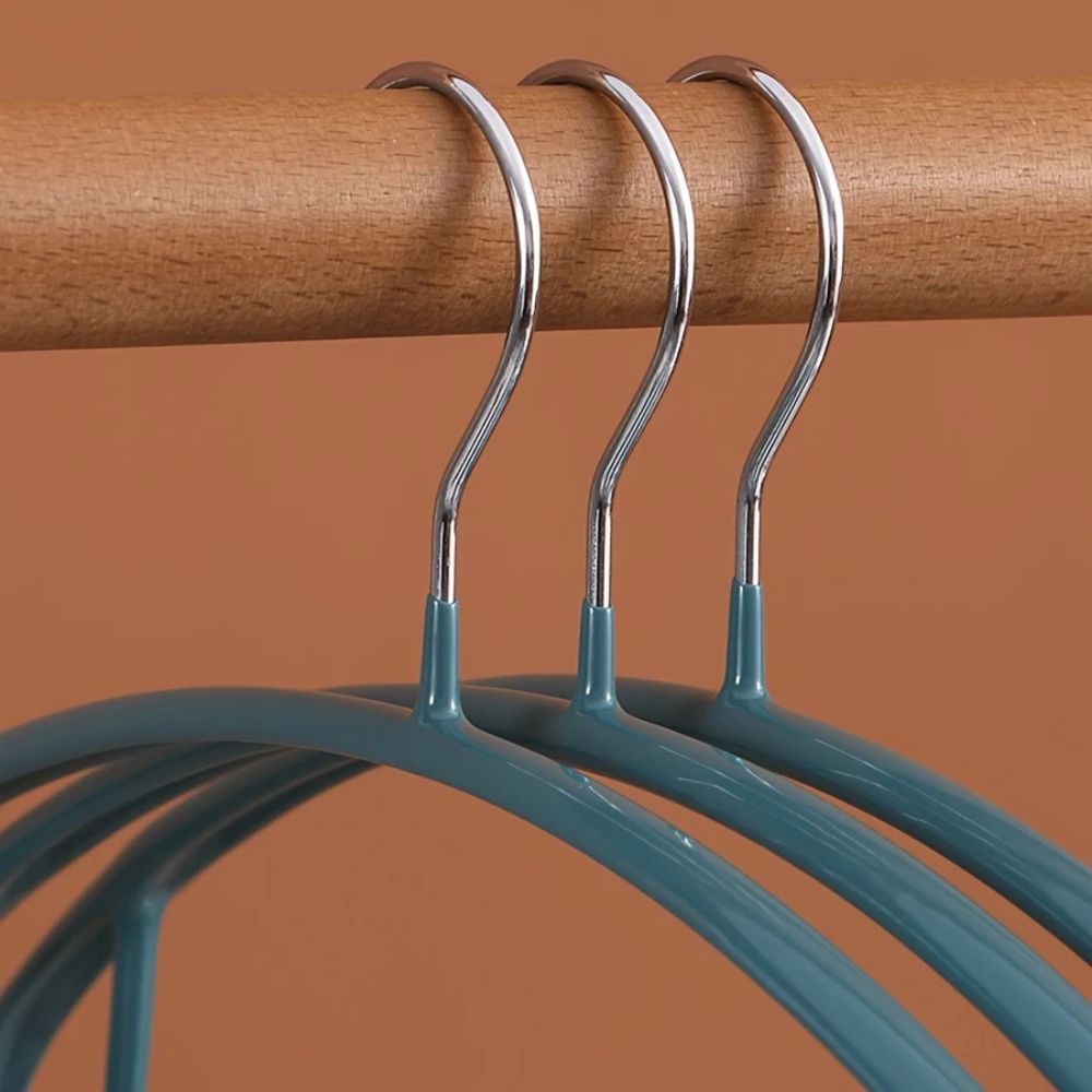 Glide Coat Clothes Hangers | 10 pcs Set — product detail view