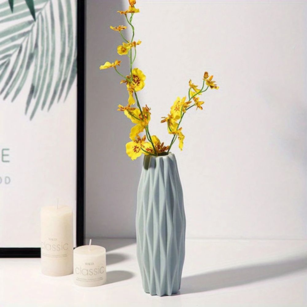 Hollow Fold Art Vase — material texture close-up