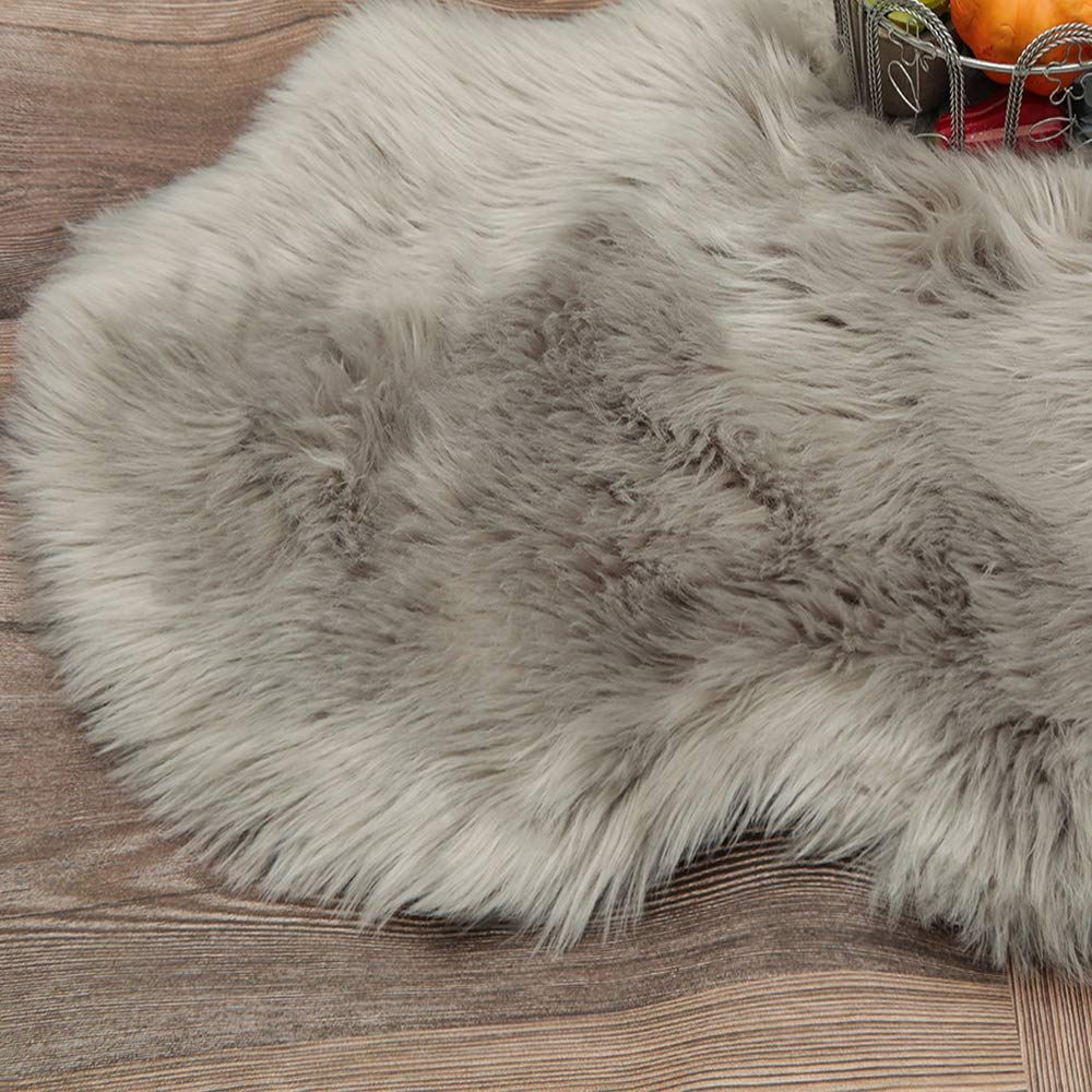 Lush Loom Faux Fur Rug — product close-up