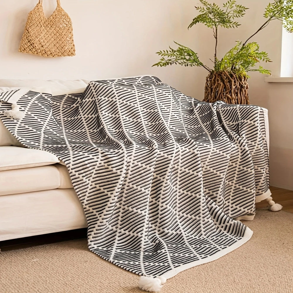 Monochrome Diamond Pattern Throw Blanket — main product photo