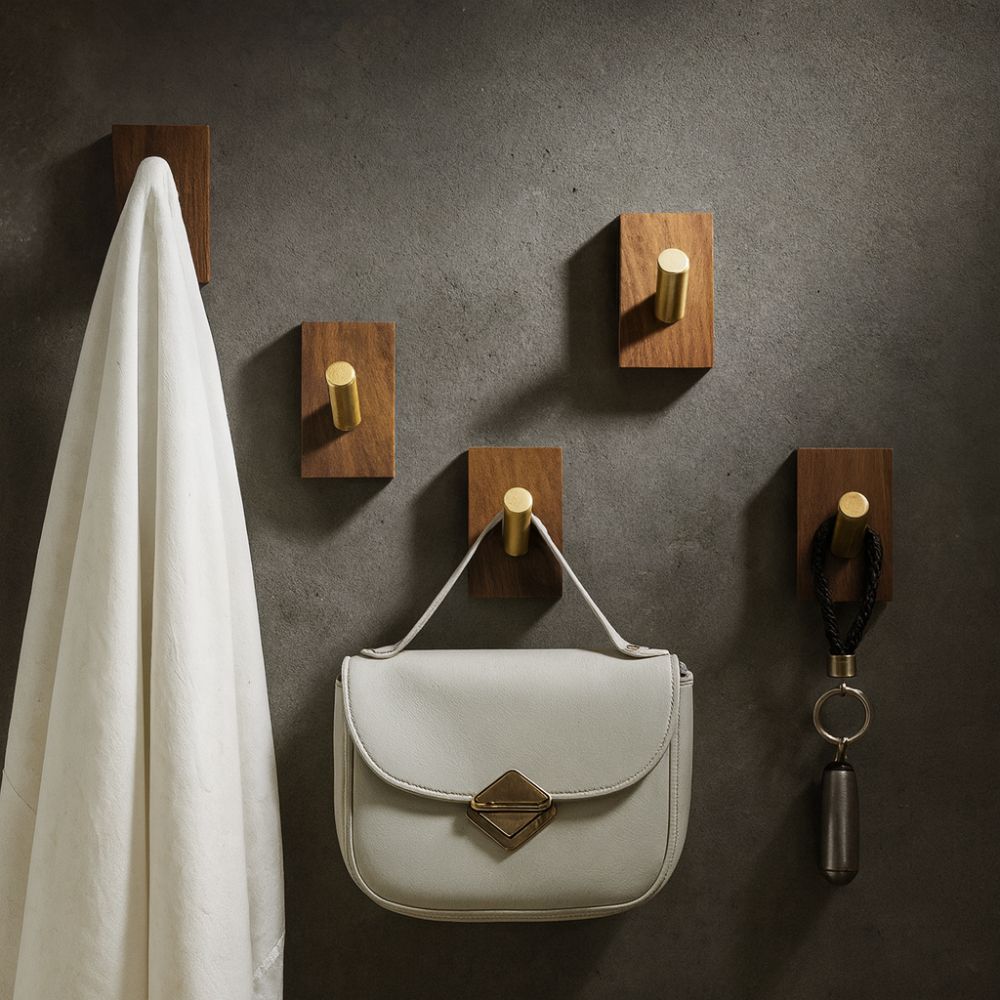Natural Wood Hook Wall Organiser — main product photo