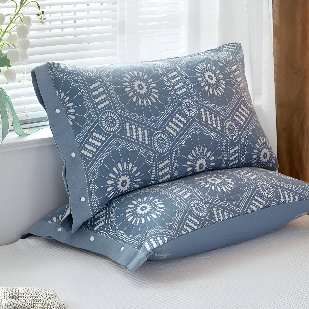 Pure Cotton Buttoned Pillowcase — material texture close-up