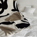 Onyx Cosy All-Season Travel Bed Blanket — product detail view
