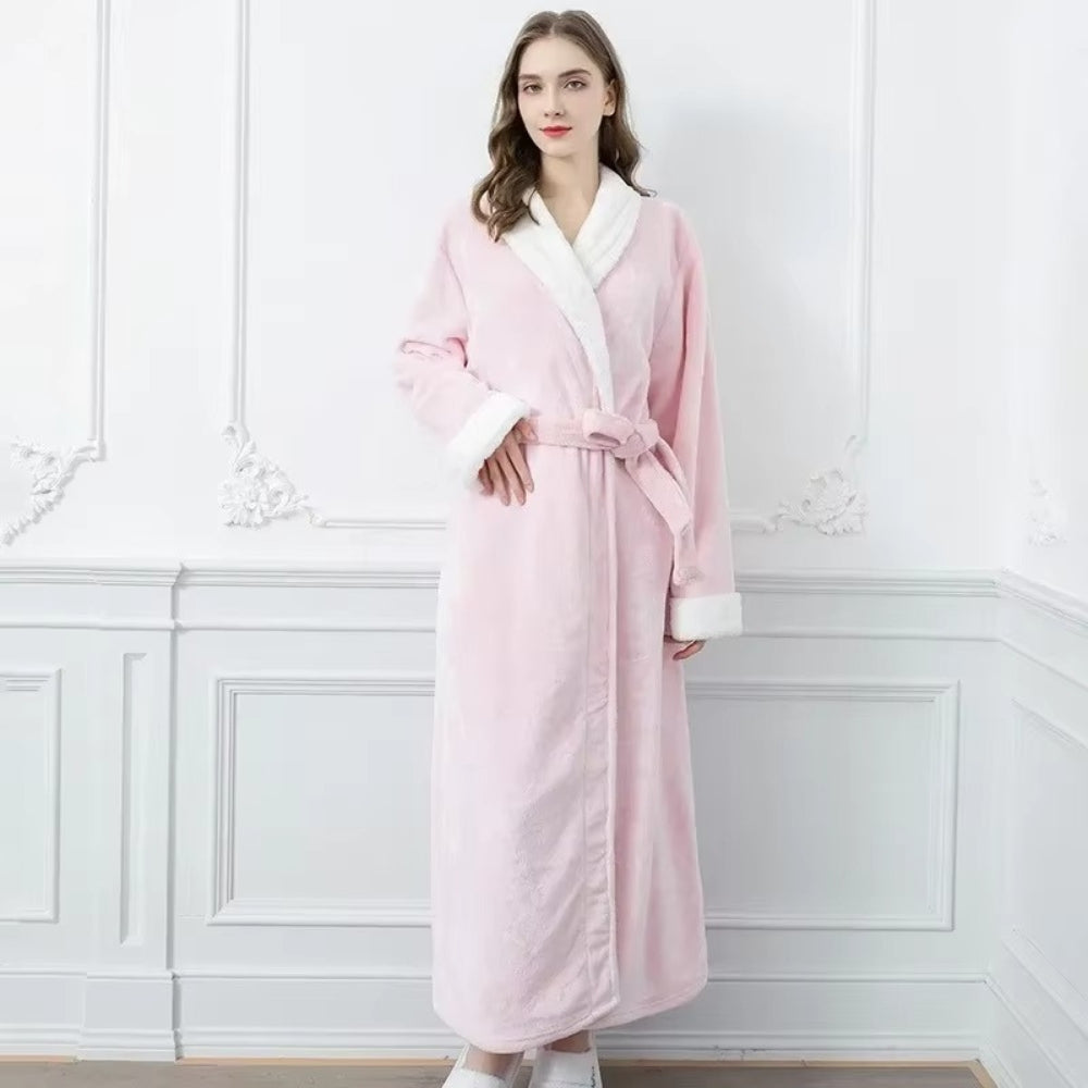 Plush Fleece Contrast Trim Bathrobe — lifestyle shot