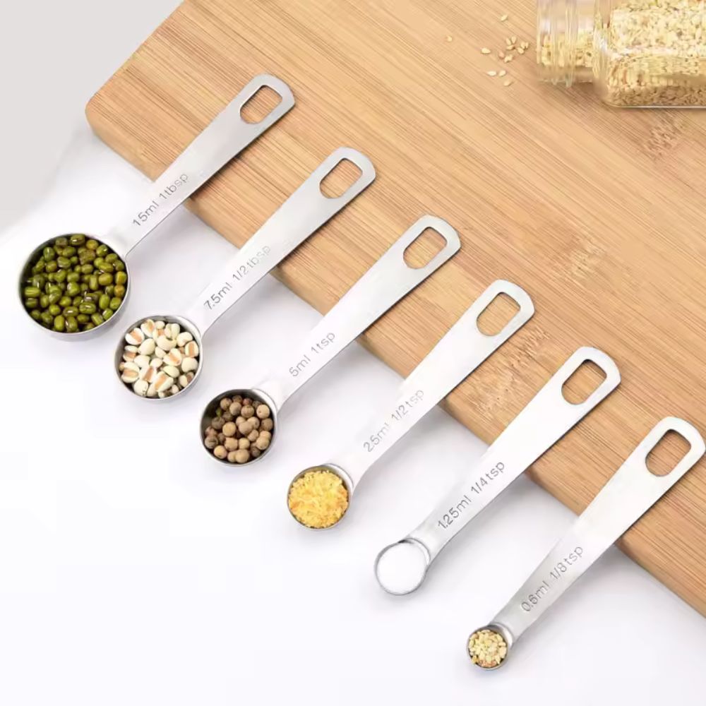 Pro Scoop Measuring Spoons — product close-up