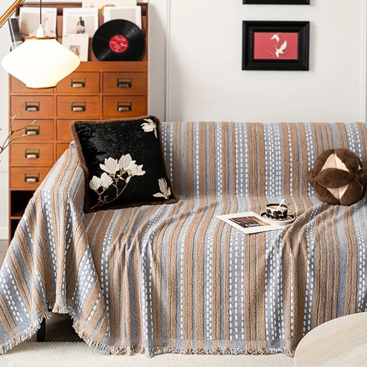 Sahara Style Plush Boho Sofa Cover Blanket — product detail view