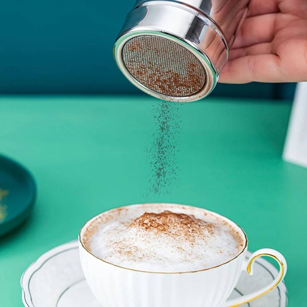 Silver Whirl Powder Shaker — product feature detail