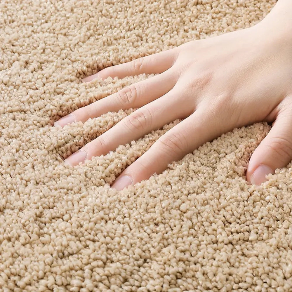 Snug Step Oval Bath Mat — product detail view