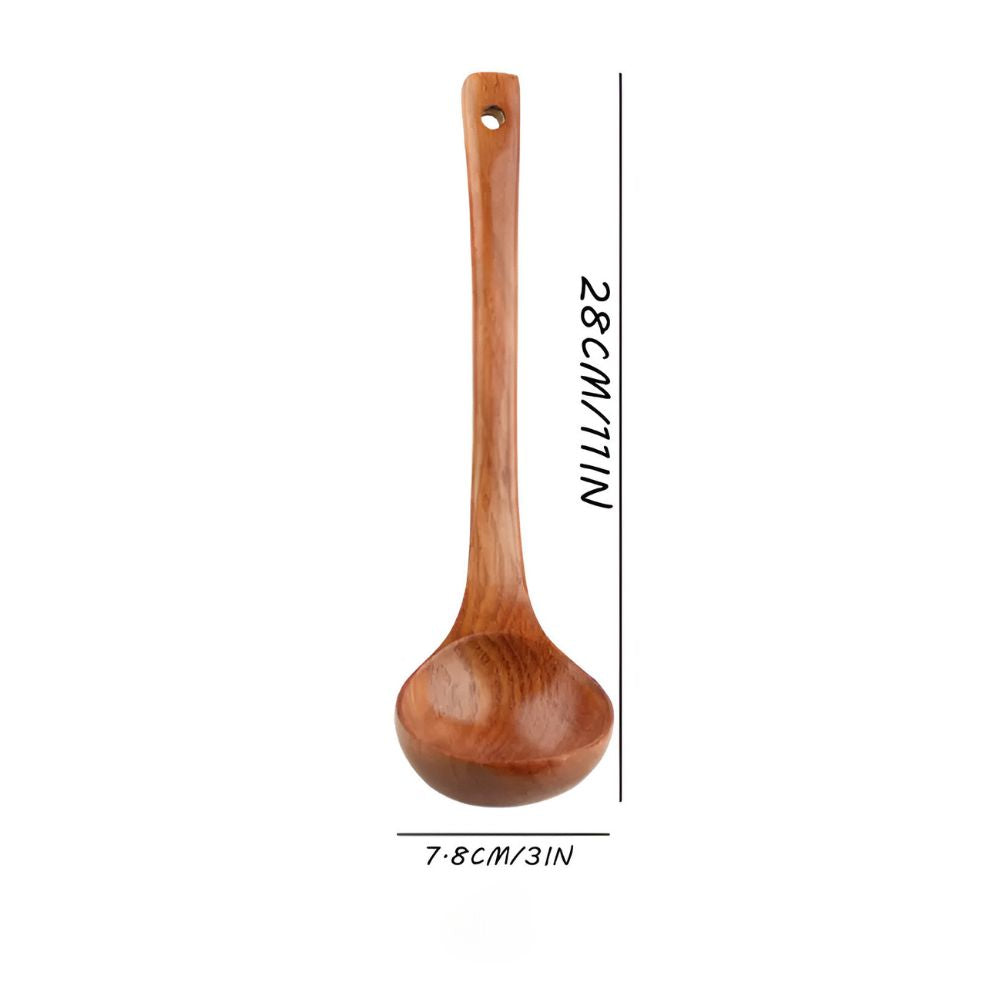 Wooden Kitchen Utensils — material texture close-up