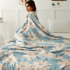 Summer-Ready Daisy Cotton Blanket — main product photo