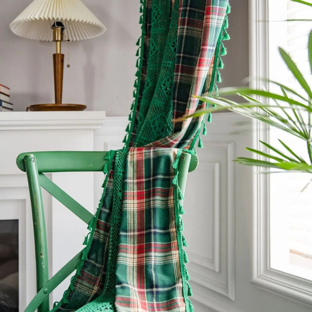 Tartan Crochet Lace Tassel Curtain — product detail view