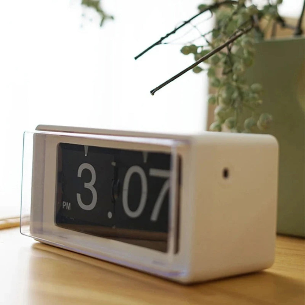 Vayda Retro Flip Clock Desk Display — product in use