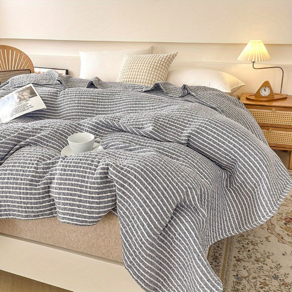 Vinci Contemporary Striped Bed Blanket — product in use