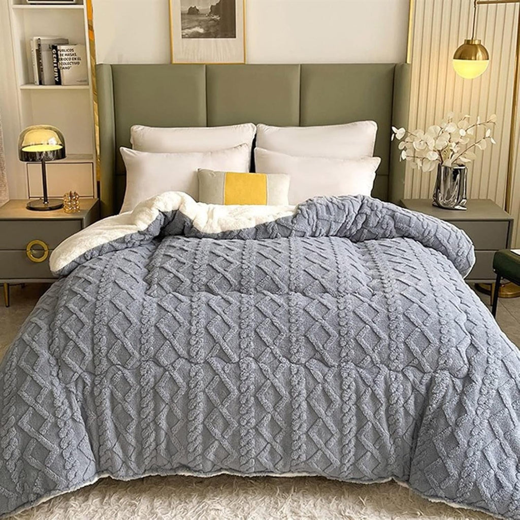 Thick Snuggle Sherpa Blanket — material texture close-up