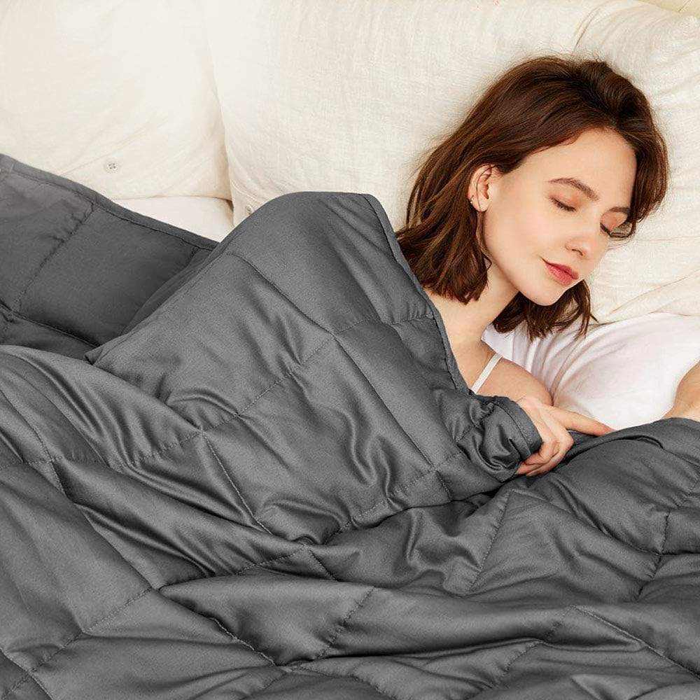 Therapeutic Calming Weighted Blanket — lifestyle shot
