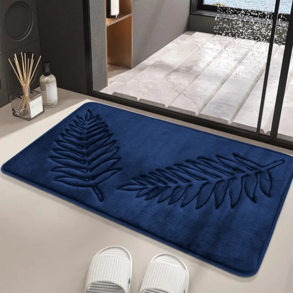 Lush Leaf Comfort Bath Mat Set - 2Pcs — product in use